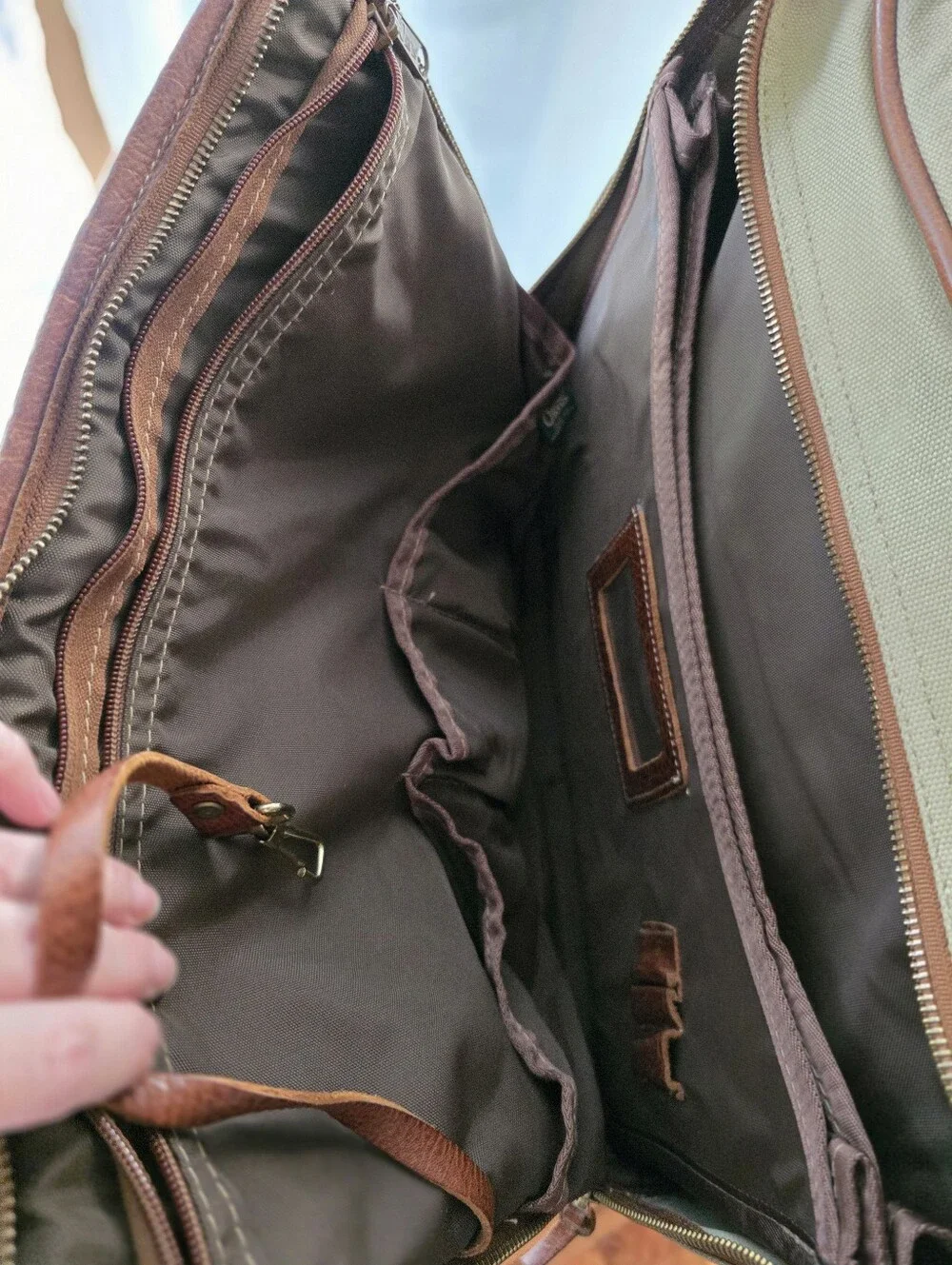 Vintage Orvis Canvas & Leather Messenger Bag Briefcase Laptop Bag with Strap